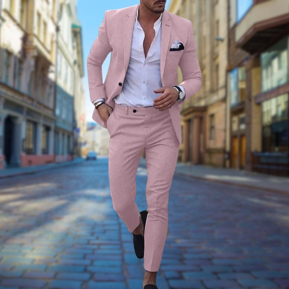 Fit Suit with Peak Lapel for Men