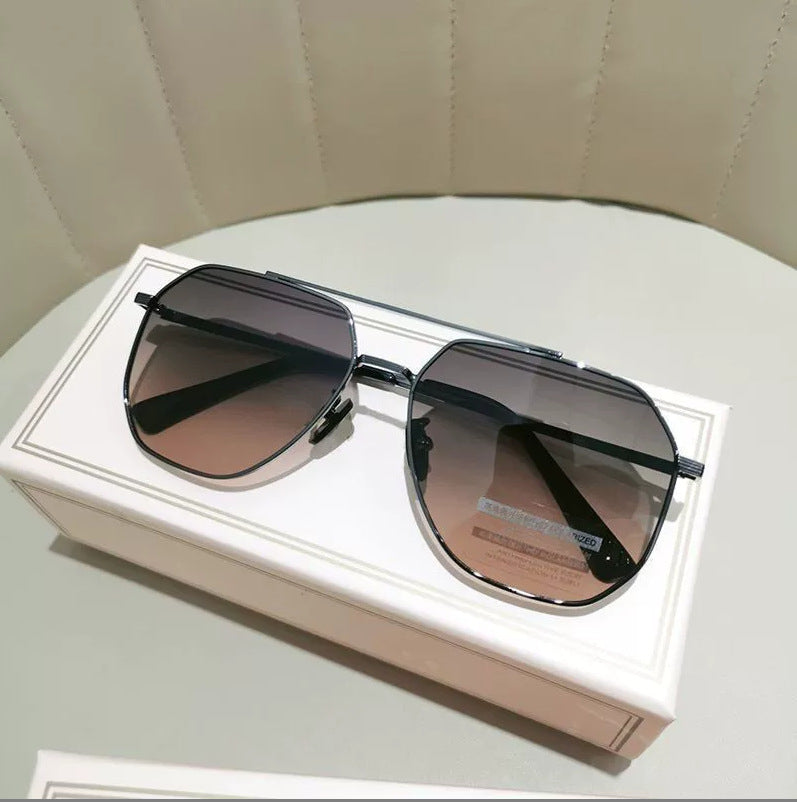 Metal Frame Trendy Sunglasses For Men