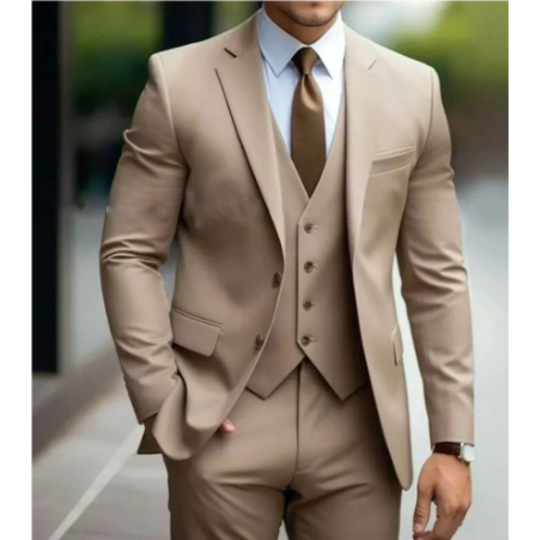 Three-piece suit with button for men