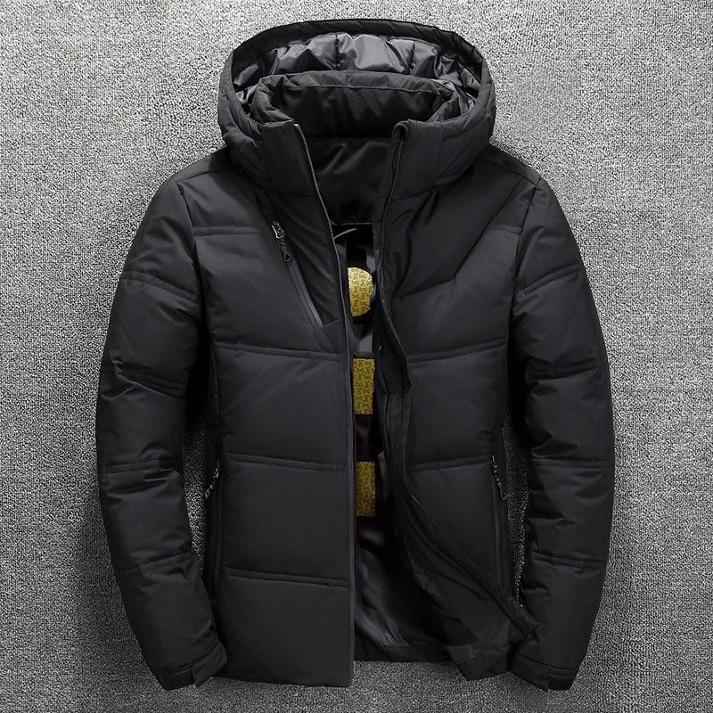 Men’s lightweight down puffer jacket for winter wear